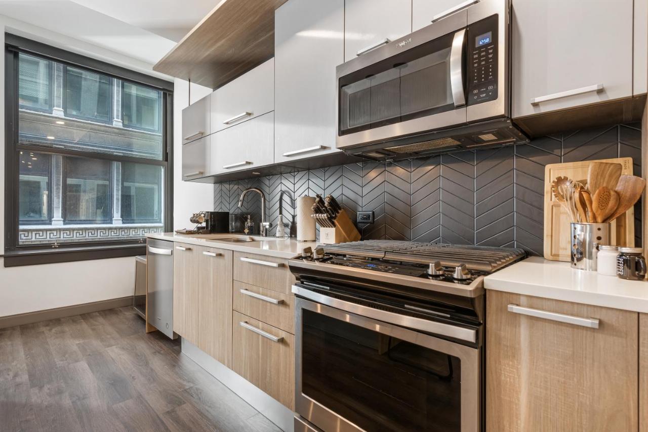 Experience Downtown Chicago At Millennium - Luxury Apartments In The Loop Exterior foto